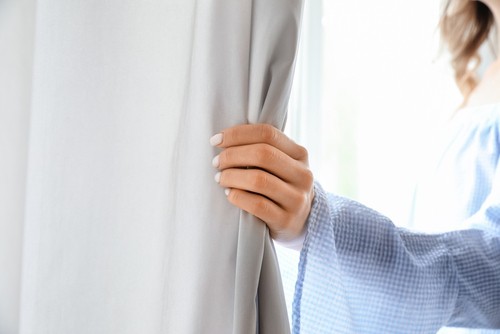  Methods Of Cleaning Curtains Effectively